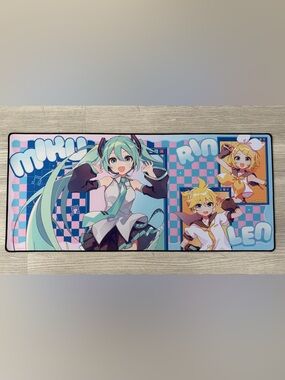 XXL Mousepad Miku & Friends Extended Anime Desk Pad - Blue/Pink